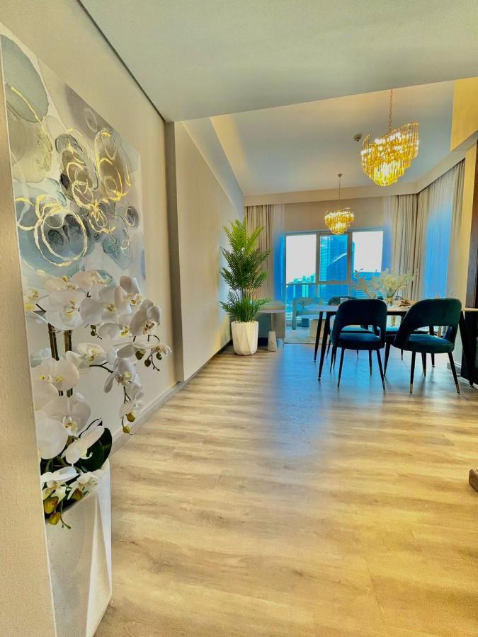 First Class 2Br With Burj Khalifa & Downtown View Dubai Luaran gambar